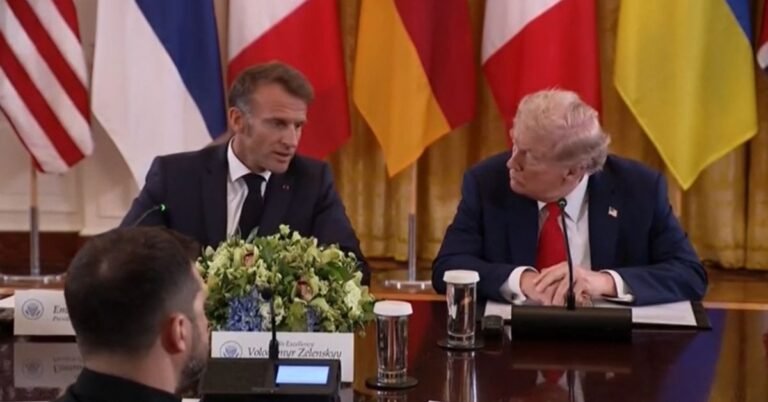 Trump Sugere Acordo entre Putin e Zelensky em Reunião na Casa Branca